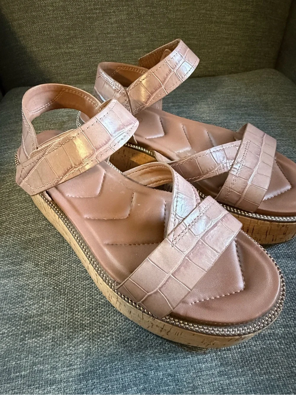 Franco Sarto Taupe Brown Croc Platform Cork Sandals Studded Ankle Strap 8.5
